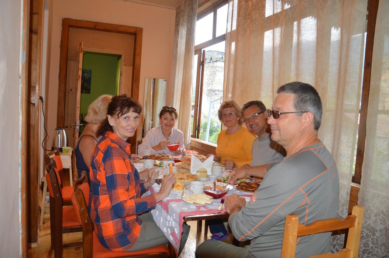 Ailama Guesthouse Μέστια Εξωτερικό φωτογραφία